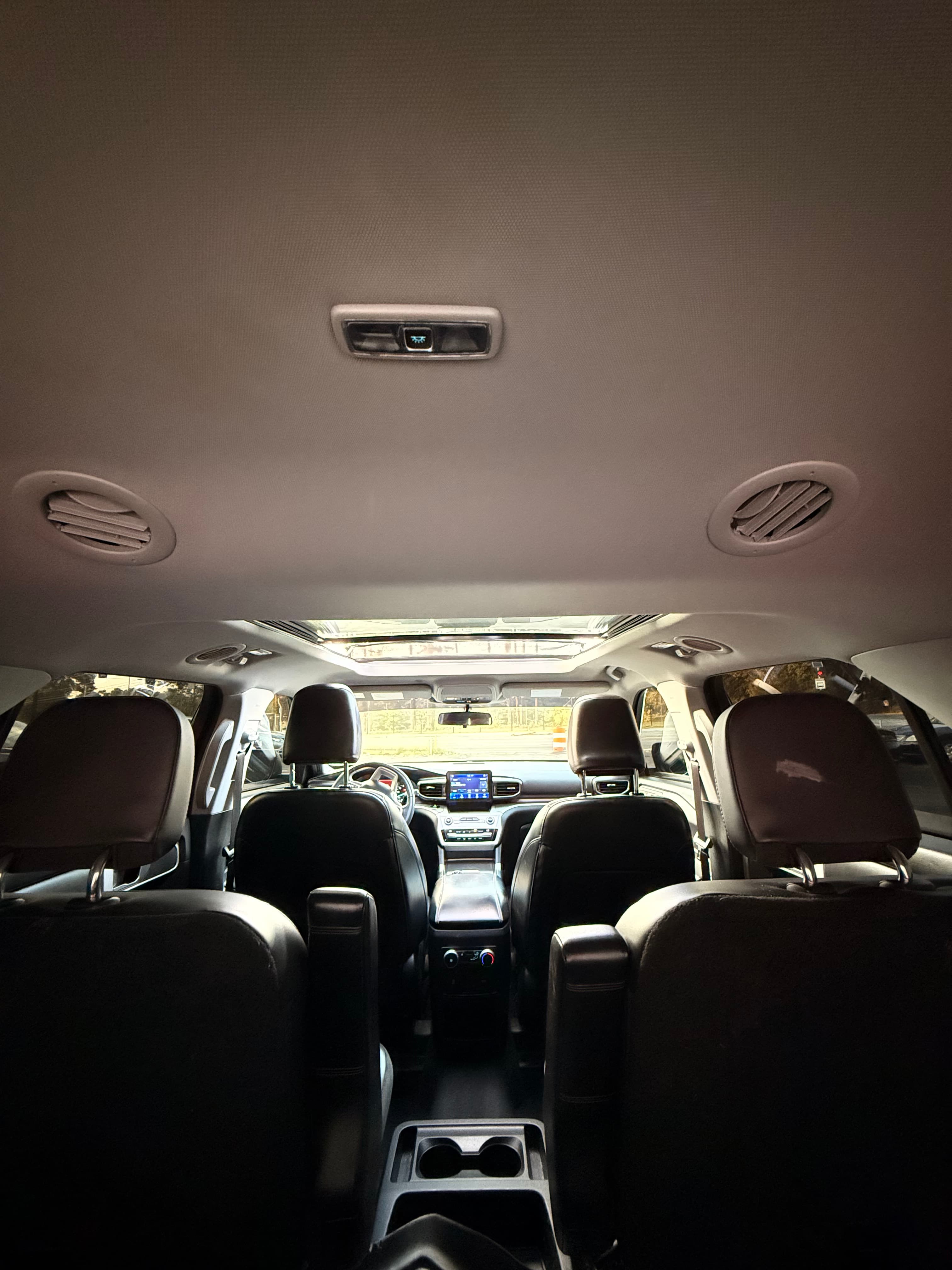 2021 Ford Explorer XLT - Photo 5