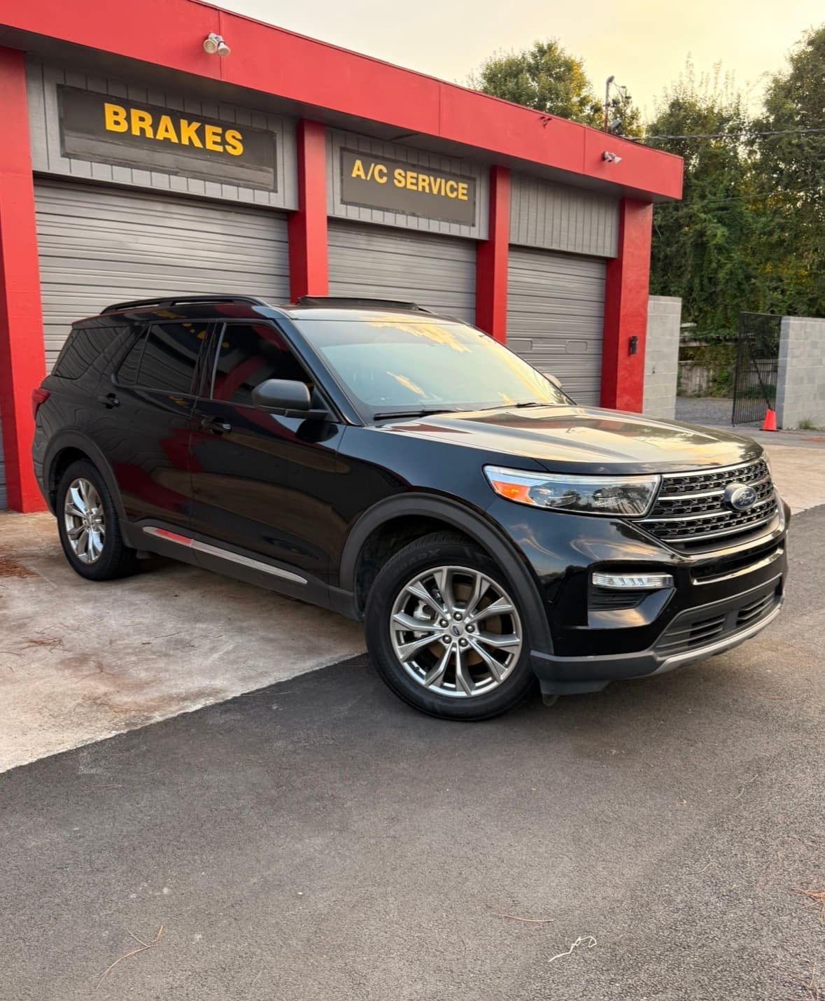 2021 Ford Explorer XLT - Photo 9