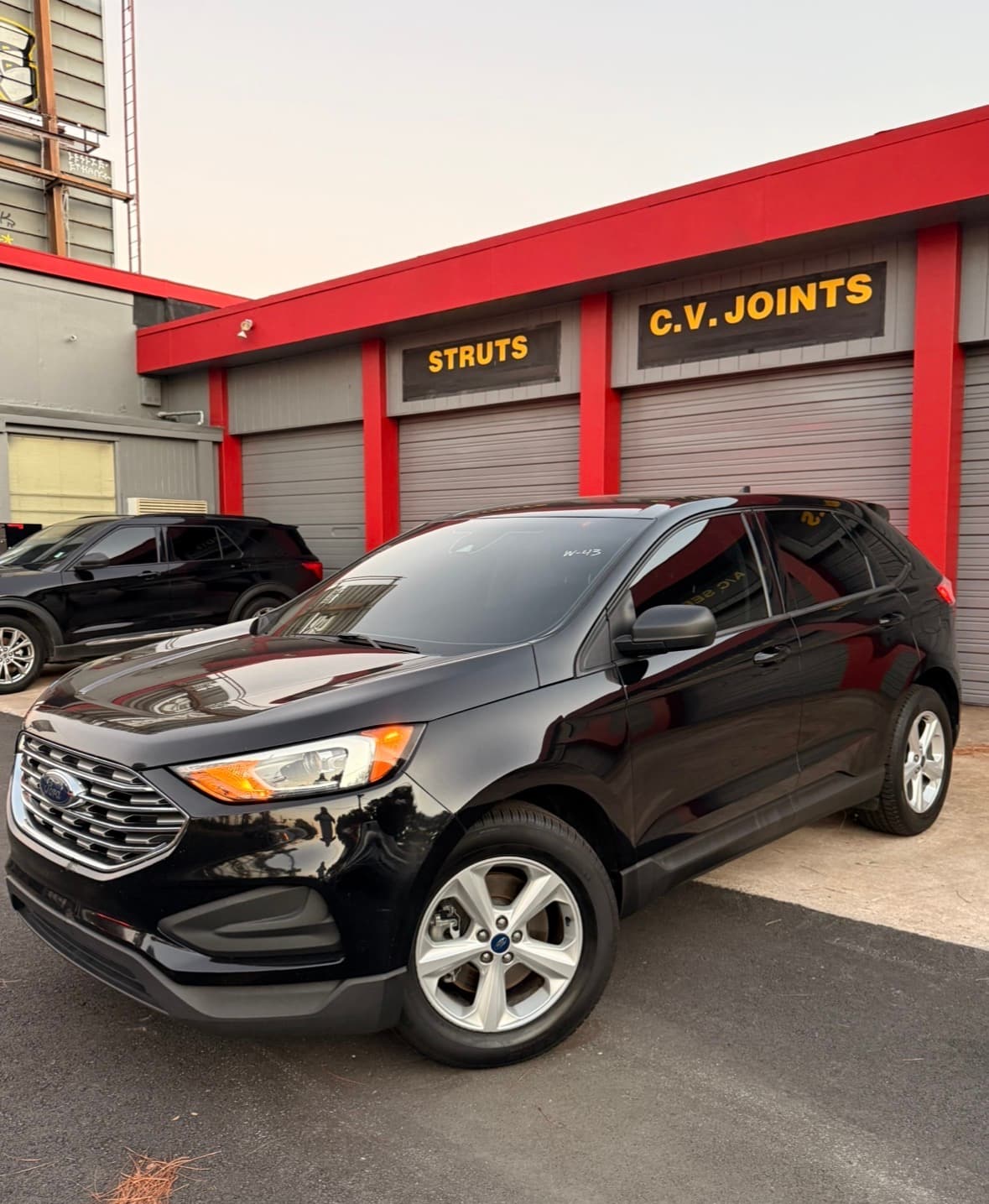 2019 Ford Edge SE - Photo 6