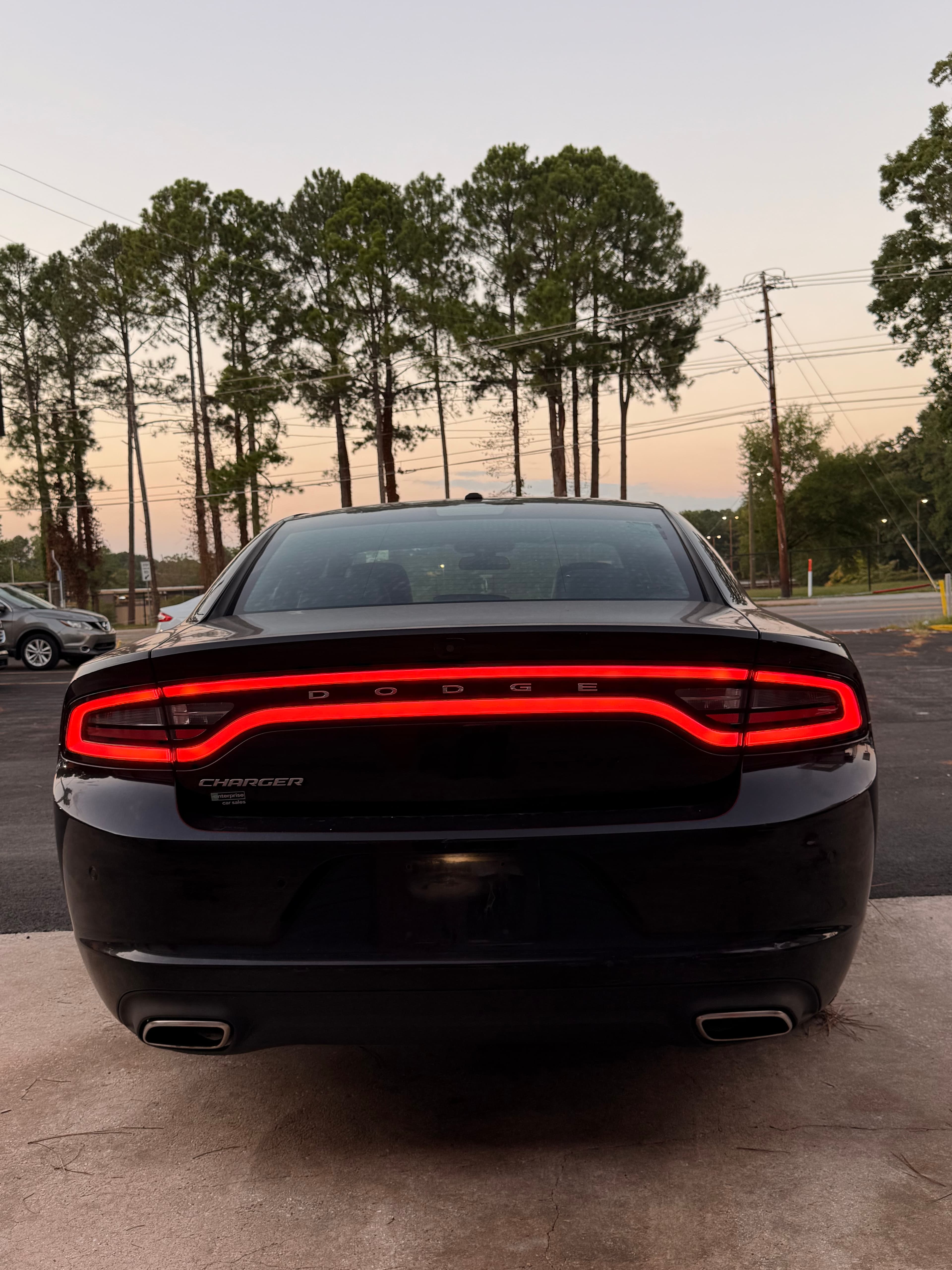 2021 Dodge Charger SXT - Photo 3