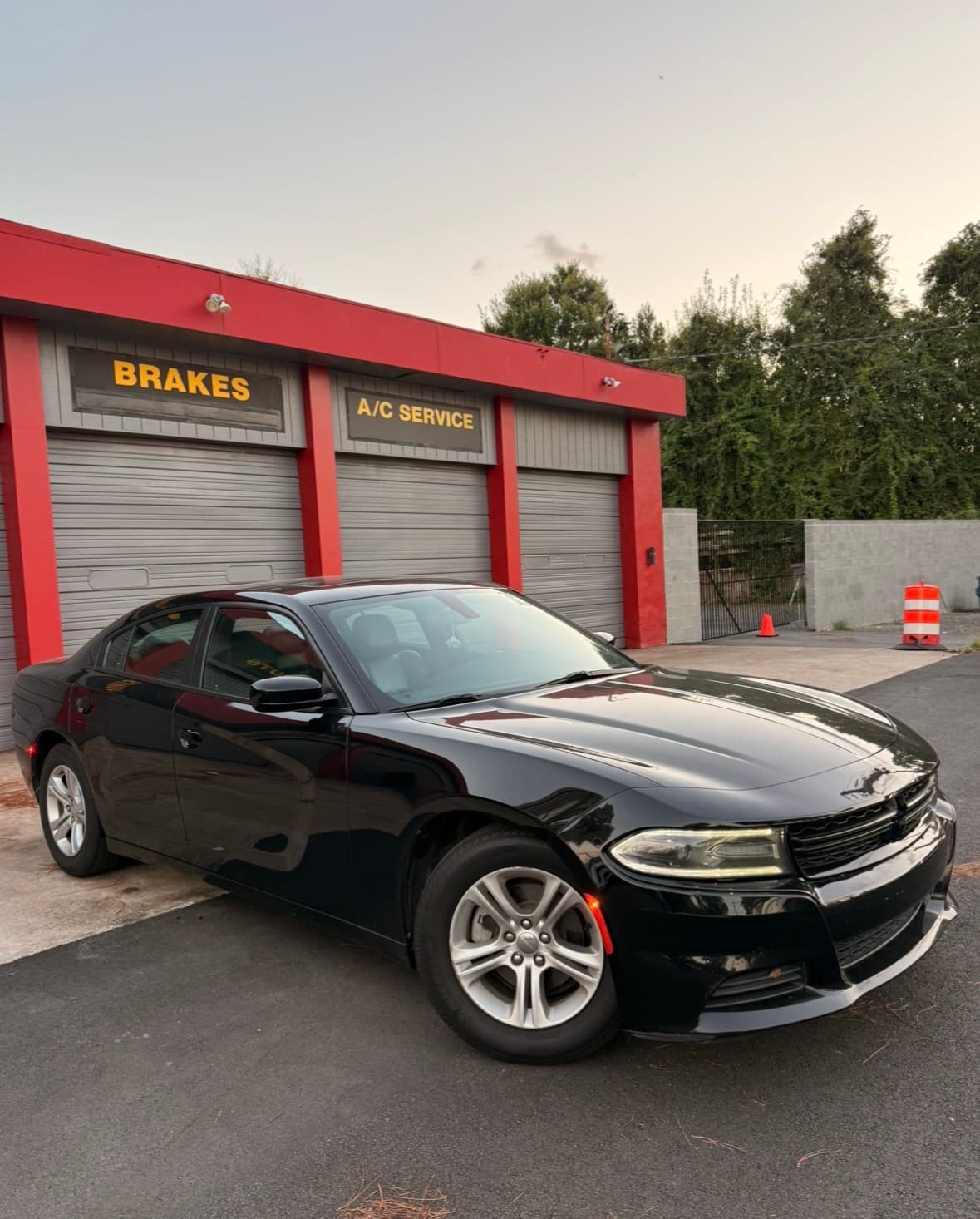 2021 Dodge Charger SXT - Photo 5